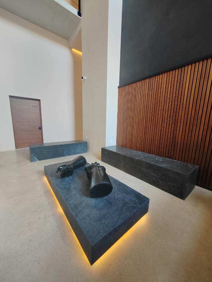 Apartment Incredible & Beautiful Steps From The By Yeah